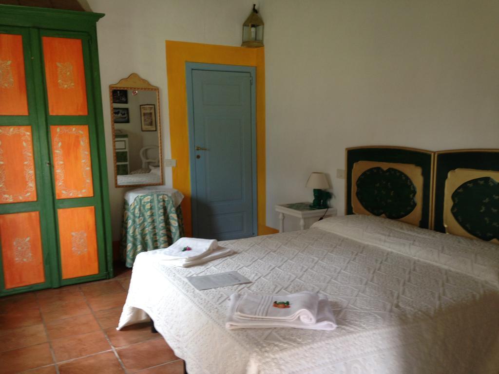 Ca' La Somara Otel San Pantaleo Dış mekan fotoğraf